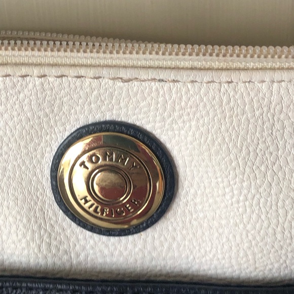 TOMMY HILFIGER CROSSBODY - Picture 4 of 10